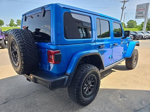 Used 2022 Jeep Wrangler Unlimited Rubicon w/ Trailer Tow Package AWD/4WD image 13