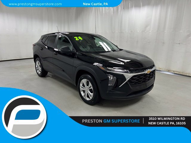 Used 2024 Chevrolet Trax LS w/ Driver Confidence Package FWD image 1