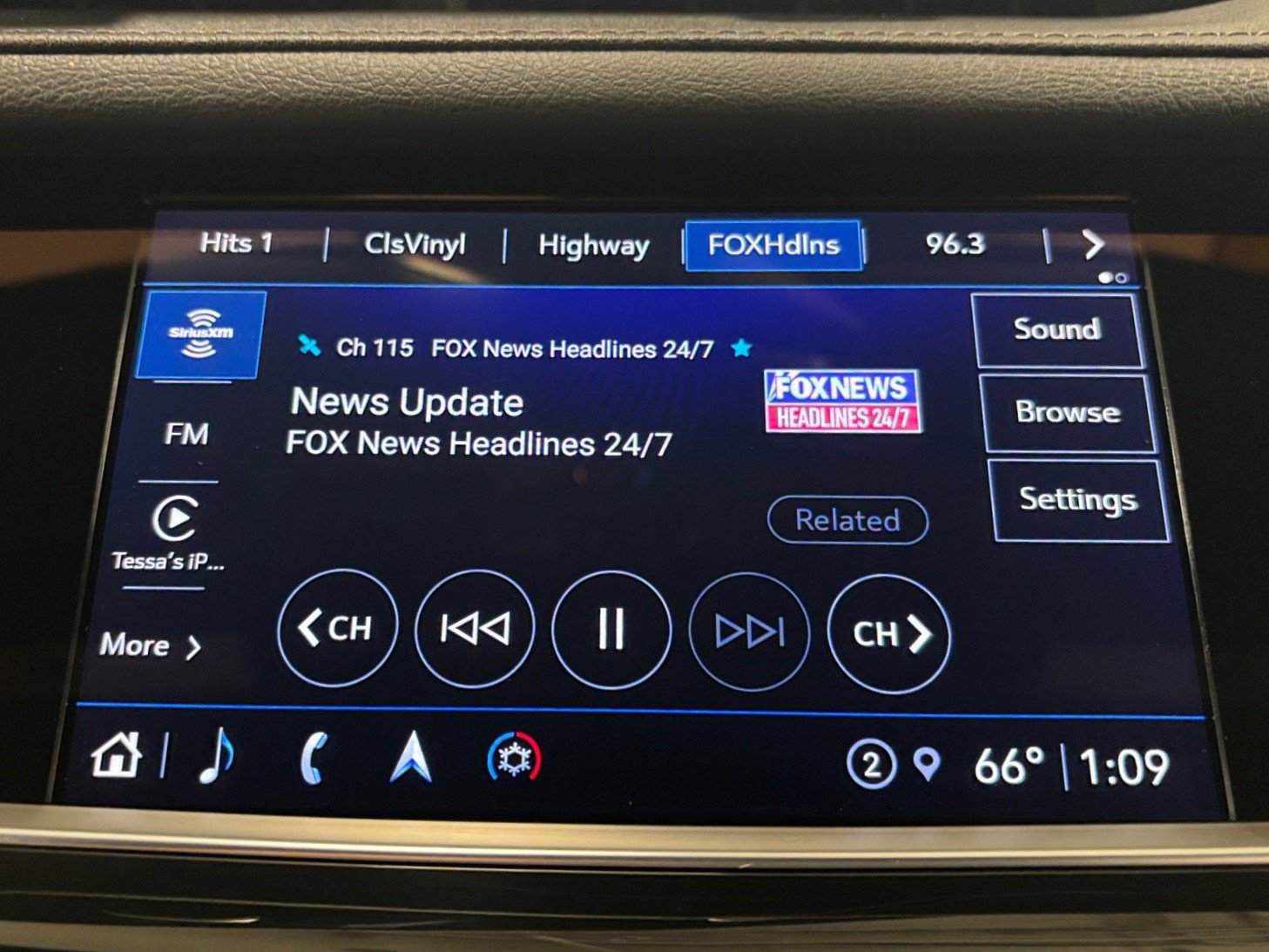 Used 2023 Cadillac XT5 Premium Luxury FWD image 19