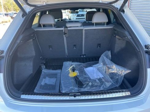 Used 2025 Audi Q3 2.0T Premium w/ Convenience Package image 30