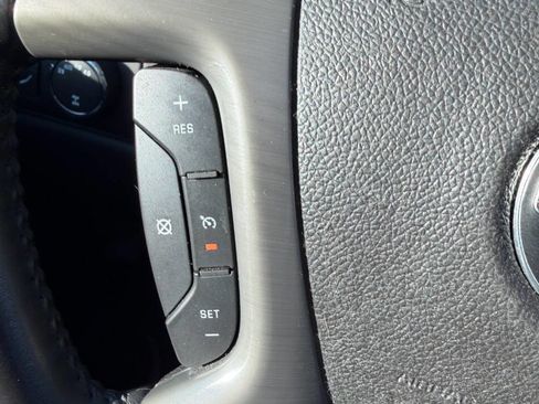 Used 2012 GMC Yukon 4WD Hybrid image 60