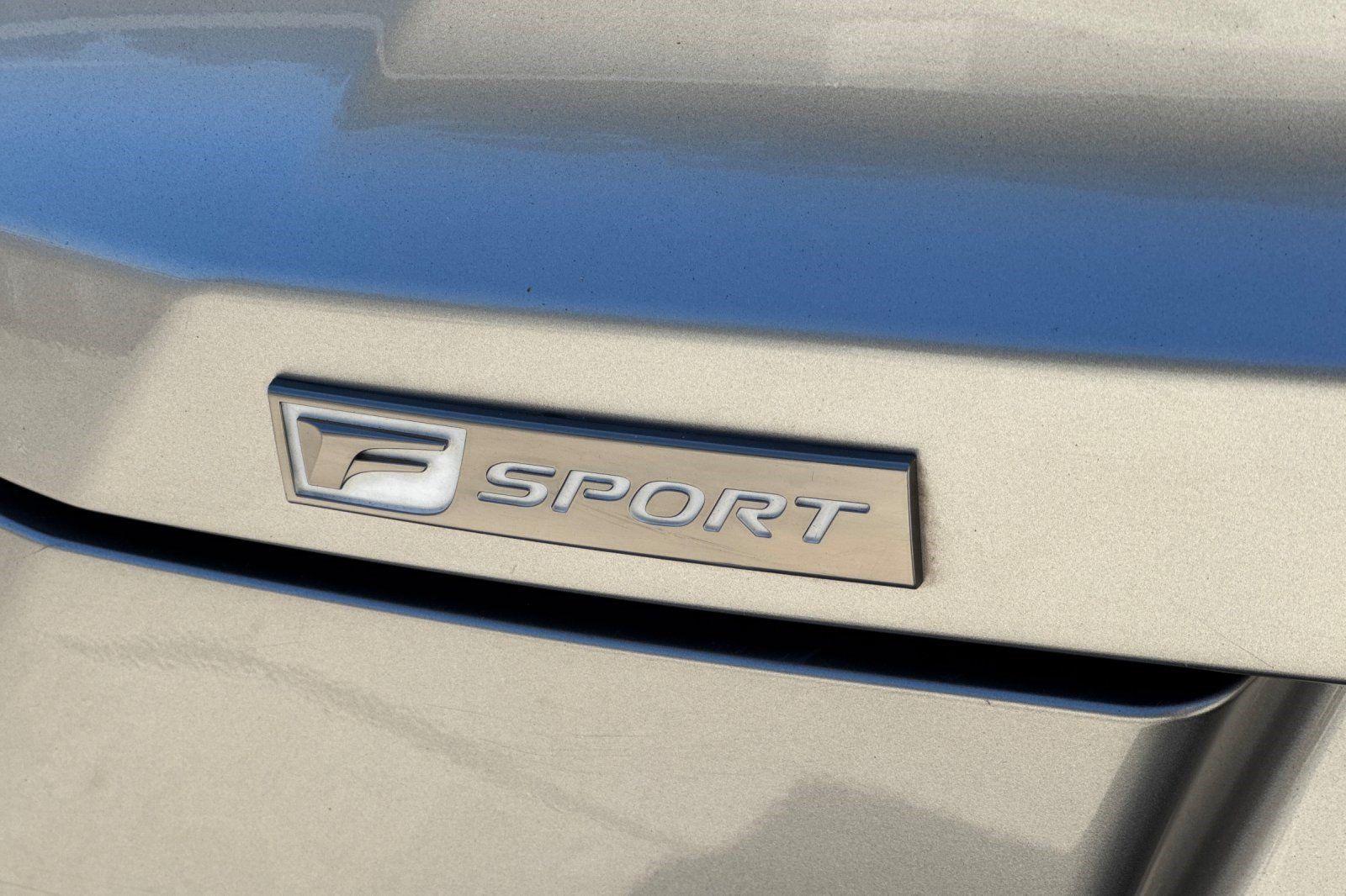Used 2020 Lexus UX 250h F Sport w/ Accessory Package AWD/4WD image 27