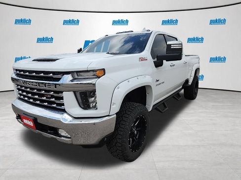 Used 2020 Chevrolet Silverado 3500 LTZ w/ LTZ Convenience Package AWD/4WD image 3