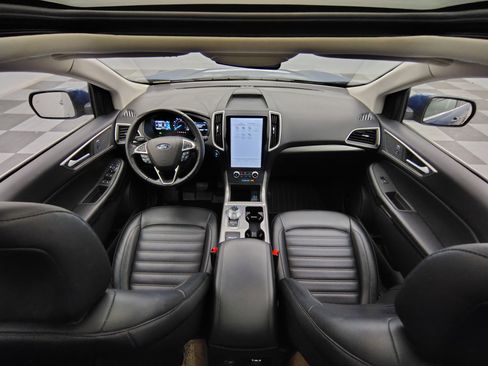 Used 2023 Ford Edge SEL w/ Convenience Package image 2