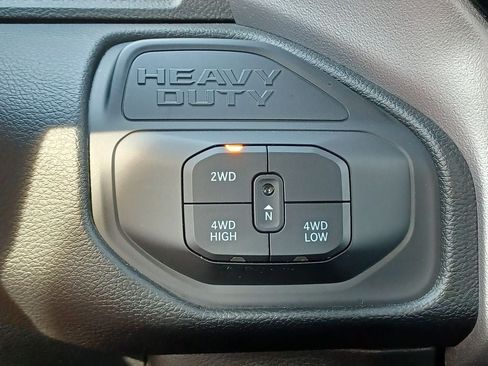 Used 2026 RAM 2500 Big Horn AWD/4WD image 22