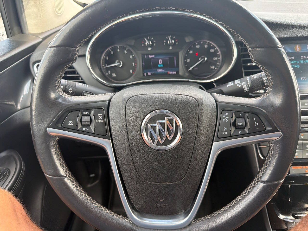 Used 2019 Buick Encore Preferred AWD/4WD image 17