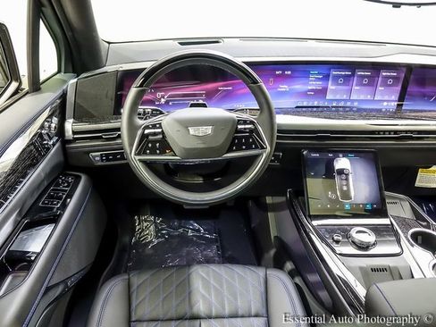 New 2026 Cadillac Escalade IQL Luxury w/ LPO, Radiant Package image 12