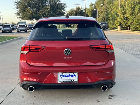 Used 2026 Volkswagen Golf S FWD image 8