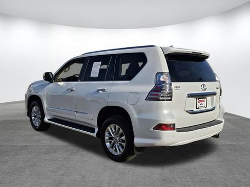 Used 2017 Lexus GX 460 Premium image 6