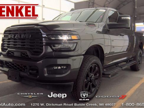 Used 2025 RAM 2500 Big Horn AWD/4WD image 1