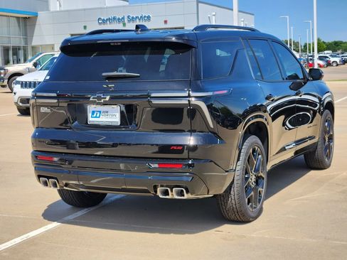 New 2026 Chevrolet Traverse RS FWD image 3