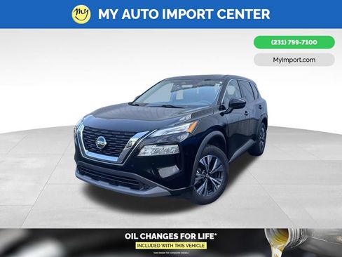 Used 2021 Nissan Rogue SV AWD/4WD image 3