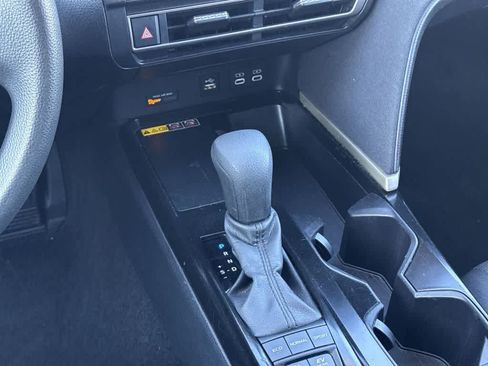 Used 2025 Toyota Camry LE image 16