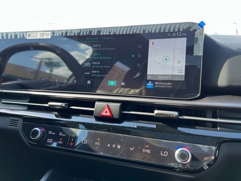 Used 2026 Kia Sportage SX image 26