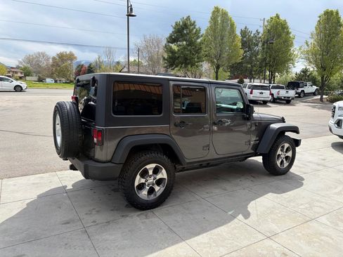 Used 2018 Jeep Wrangler Unlimited Sport S AWD/4WD image 24