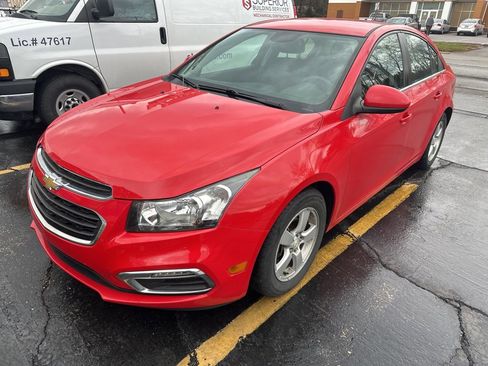 Used 2015 Chevrolet Cruze LT image 1