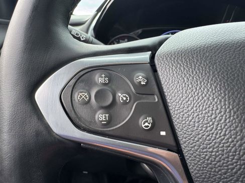 Used 2023 Chevrolet Traverse Premier image 31