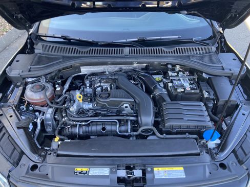 Certified 2023 Volkswagen Jetta Sport image 12