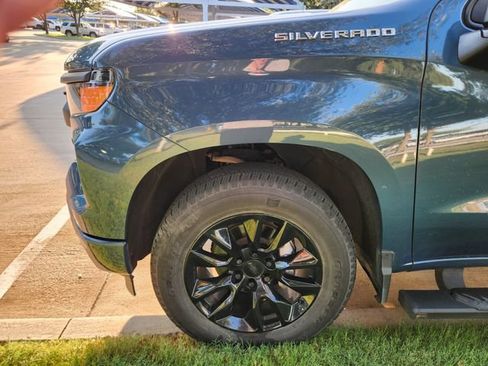 Used 2024 Chevrolet Silverado 1500 Custom RWD image 7