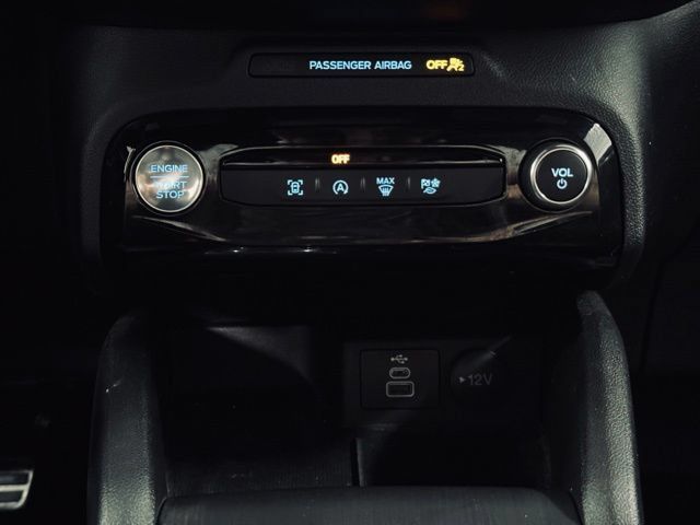 Used 2024 Ford Escape ST-Line w/ Tech Pack #1 AWD/4WD image 31