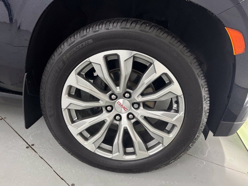 Used 2022 GMC Yukon Denali AWD/4WD image 17