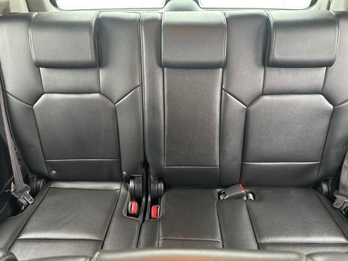 Used 2011 Honda Pilot Touring image 28