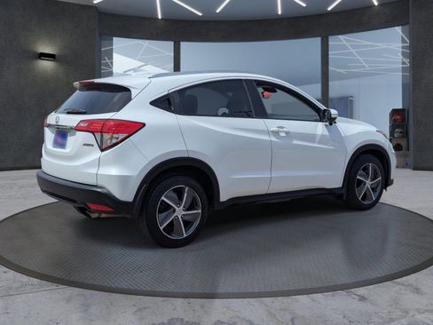 Used 2021 Honda HR-V EX image 6