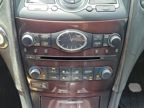 Used 2011 INFINITI EX35 Journey RWD image 30