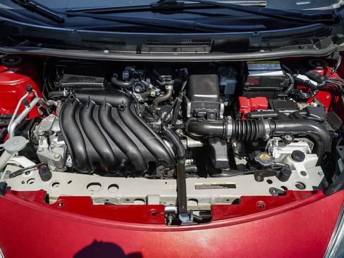 Used 2018 Nissan Versa Note SV FWD image 26