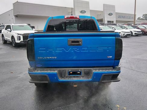 Used 2022 Chevrolet Colorado Z71 AWD/4WD image 5
