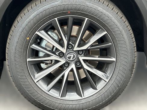 Used 2024 Lexus NX 350 AWD image 11