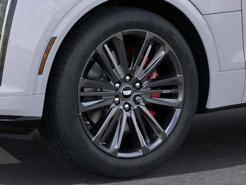 New 2026 Cadillac Lyriq V w/ LPO, Floor Liner Package image 9