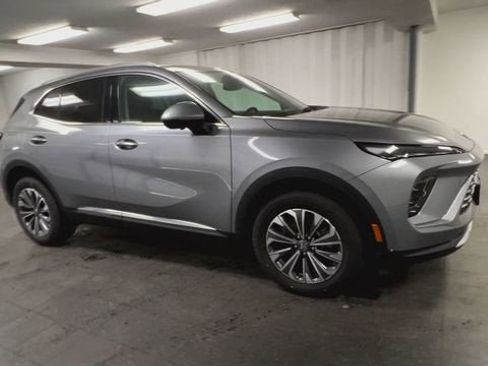 New 2026 Buick Envision Preferred image 2