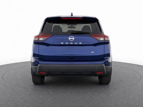 Used 2024 Nissan Rogue SV FWD image 3