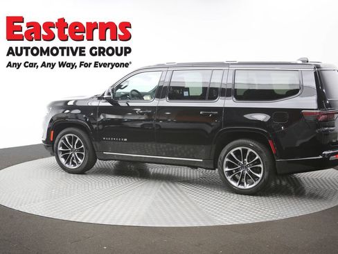 Used 2024 Jeep Wagoneer Series III w/ Premium Group I AWD/4WD image 69