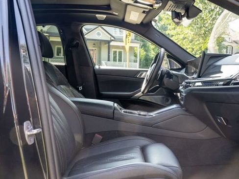 Used 2024 BMW X6 M60i AWD/4WD image 40