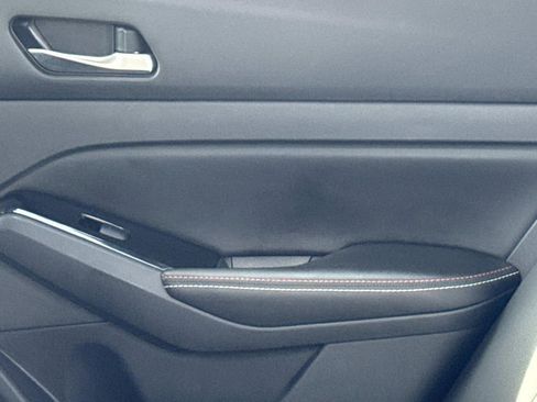 Certified 2023 Nissan Altima 2.0 SR FWD image 14