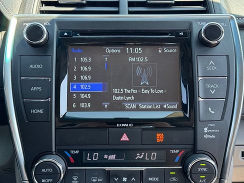 Certified 2016 Toyota Camry XLE FWD image 21