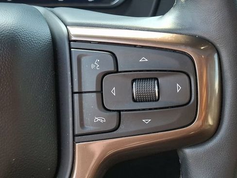 Used 2024 Chevrolet Tahoe High Country AWD/4WD image 18