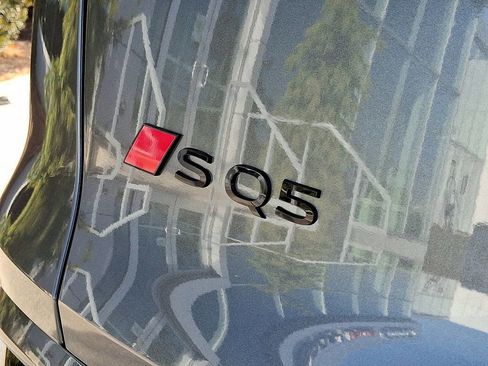 New 2025 Audi SQ5 Premium Plus image 22