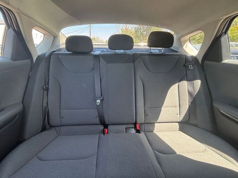 Used 2025 Kia K4 FWD image 35