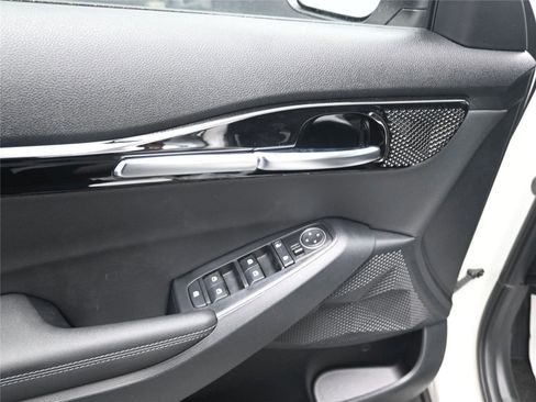 New 2026 Kia Seltos S image 11