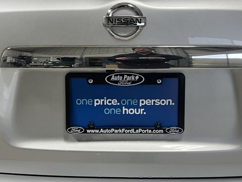 Used 2013 Nissan Pathfinder SL w/ SL Premium Pkg image 18