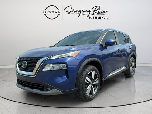Used 2021 Nissan Rogue SL w/ Premium Package AWD/4WD image 3