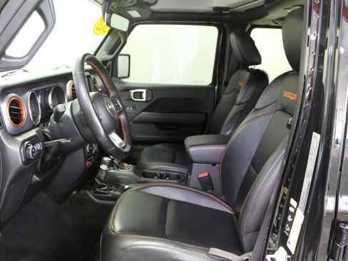 Used 2022 Jeep Gladiator Mojave w/ LED Lighting Group AWD/4WD image 19