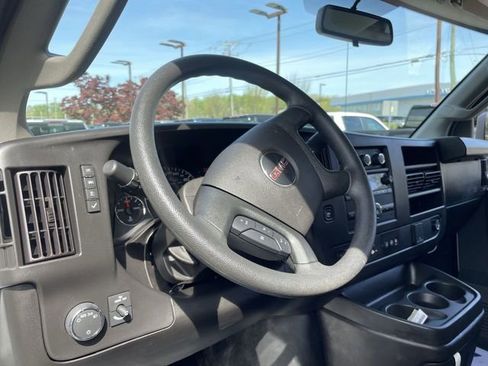 Used 2024 GMC Savana 2500 w/ Driver Convenience Package image 14