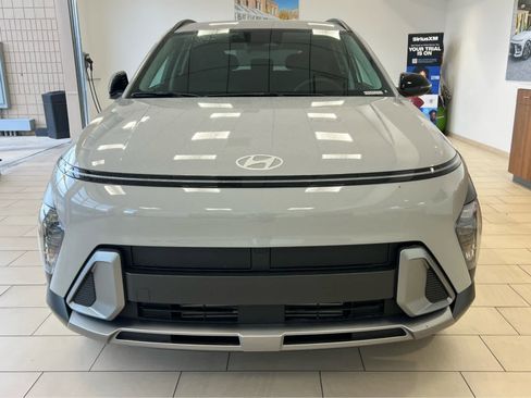New 2026 Hyundai Kona SEL Premium image 3
