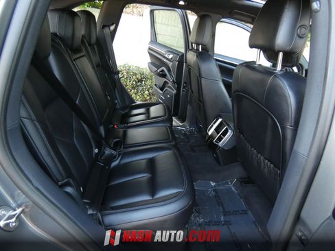 Used 2018 Porsche Cayenne AWD/4WD image 35