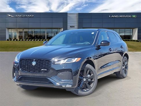 Used 2025 Jaguar F-PACE R-Dynamic S image 1