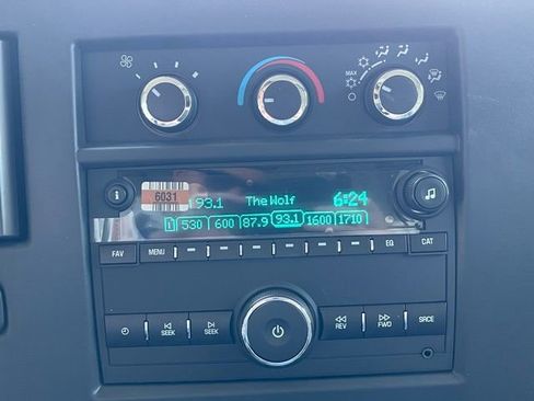 New 2025 Chevrolet Express 3500 w/ Power Convenience Package RWD image 8